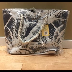 NWT Caribbean Joe beach bag